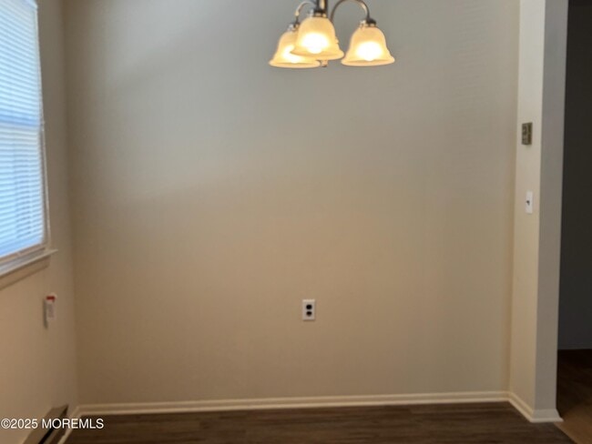 Building Photo - 14D Canton Dr
