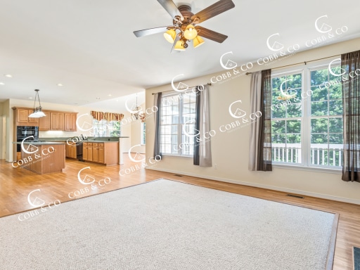 Building Photo - Spacious 6 Bedroom Home with First-Floor Suite, Loft, Garage & Community Pool in South Chesterfield