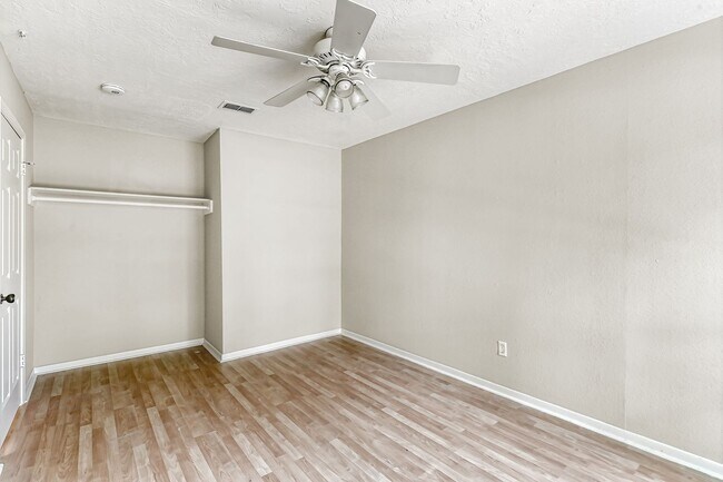 Building Photo - Great house in great neighborhood