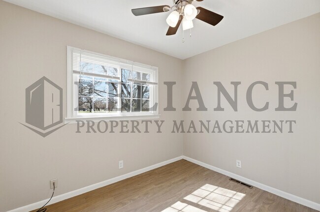 Building Photo - 8300 W 9th St N