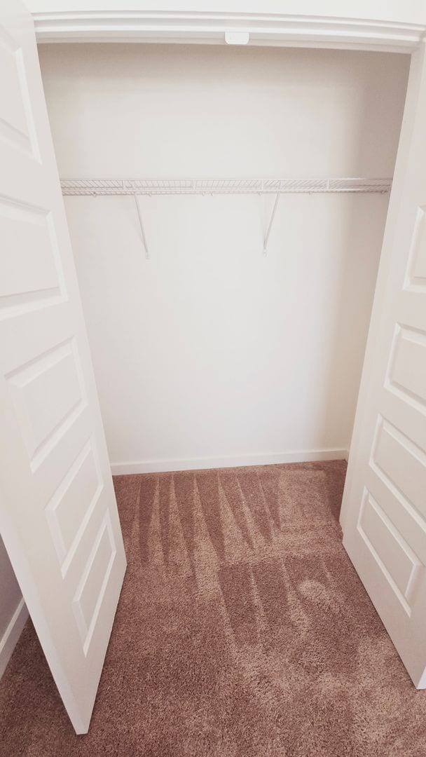 Building Photo - 2122 Ellsworth Lp Rd