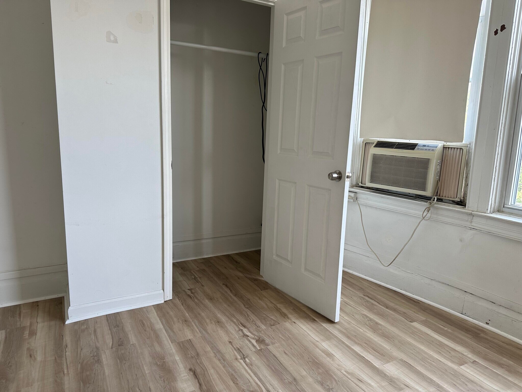 Building Photo - 5704 Darlington Rd