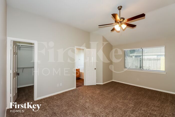 Building Photo - 17202 Lilac Vale Ct