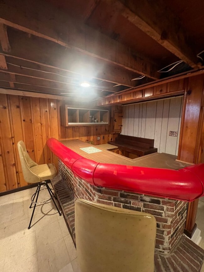 Building Photo - Charming 3 Bedroom Home in Parkville