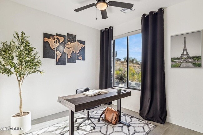 Building Photo - 16710 E Trevino Dr