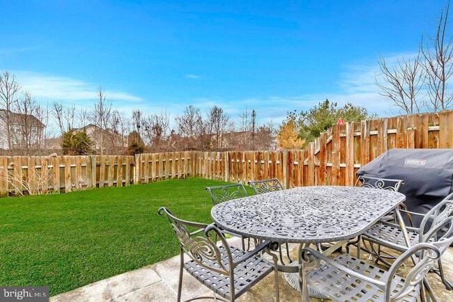 Building Photo - 44 Coriander Dr