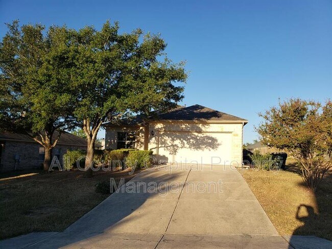 Primary Photo - 133 Ashwood N