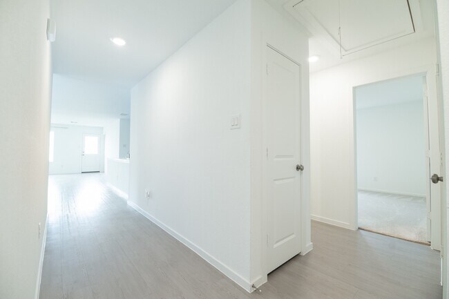 Building Photo - 18663 Scopello Dr