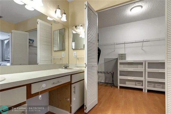 Building Photo - 6751 Boca Pines Trail