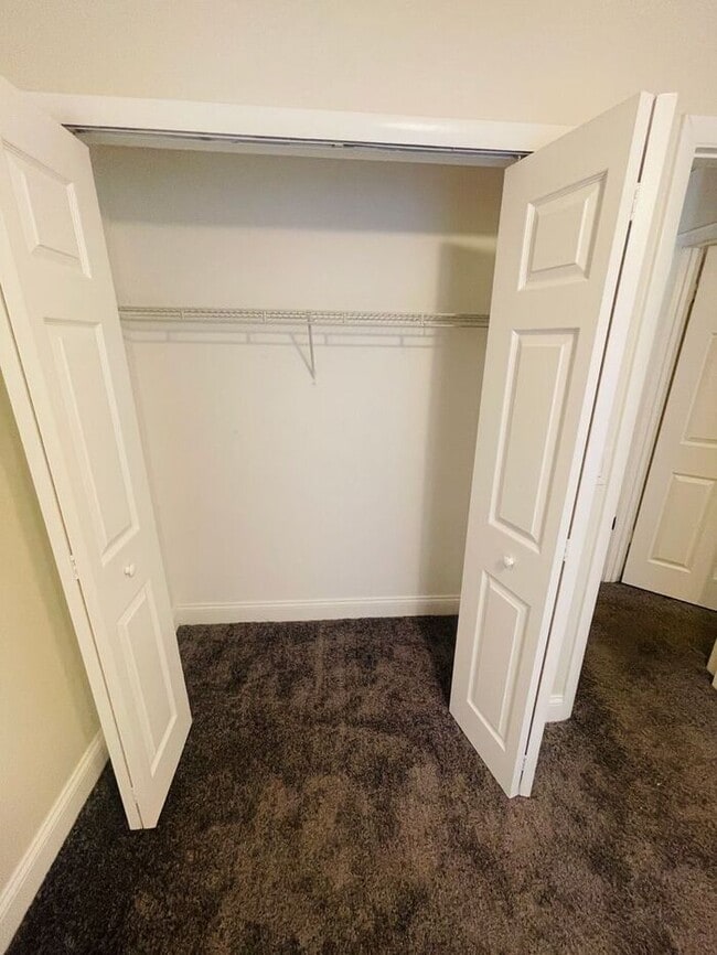 Building Photo - HIDDEN CREEK CONDO-1602 Bending Brook Way ...