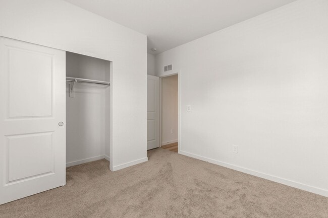 Building Photo - 6155 Drum Pl