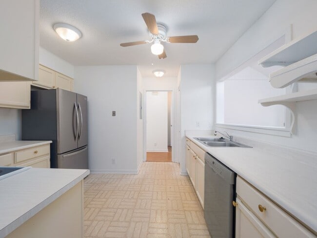 Building Photo - 731 Deer Run Villas