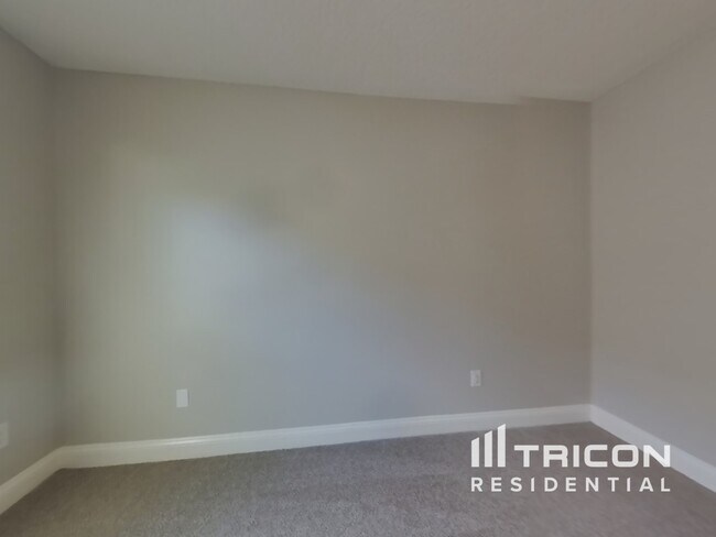 Building Photo - 961 Misty Maple Ct