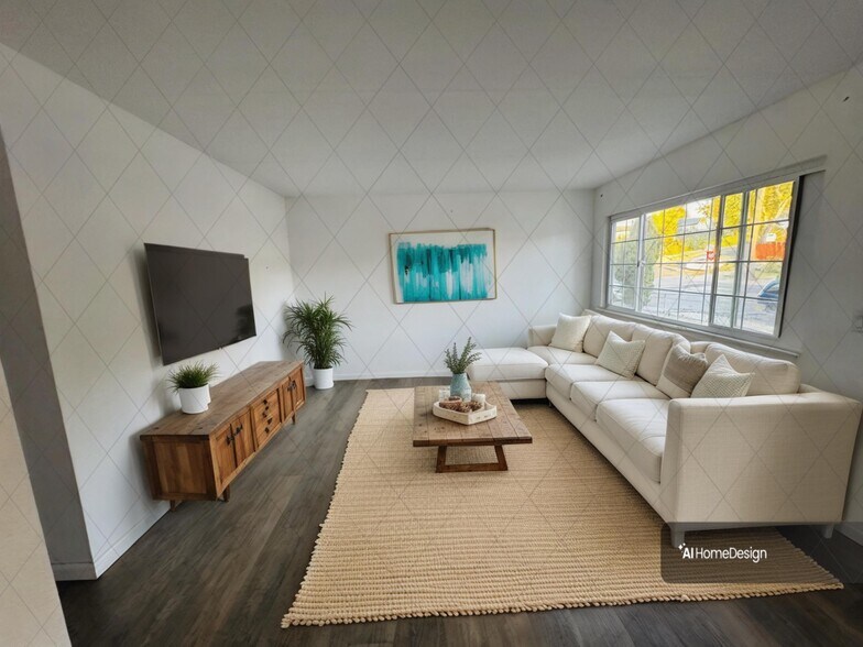 Building Photo - 641 Adobe Cir