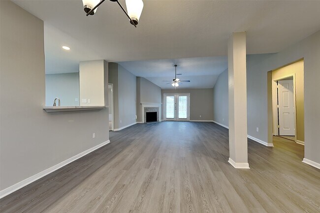 Building Photo - 31115 Perlican Dr