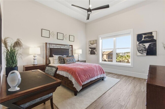 Building Photo - 340 Ocean Crest Dr