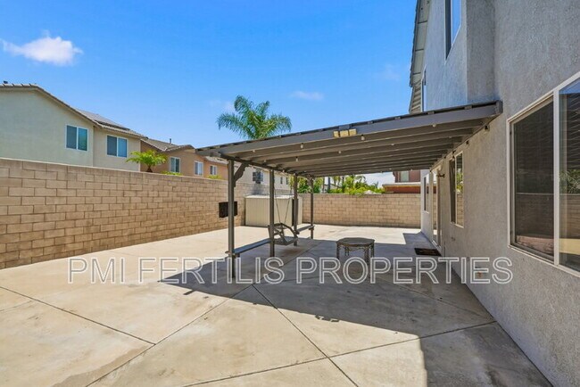 Building Photo - 7167 Elsa Ct