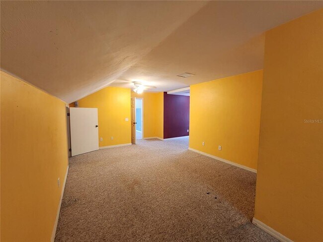 Building Photo - 9206 NW 23rd Ln