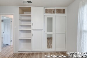 Building Photo - 326 Sublett Dr