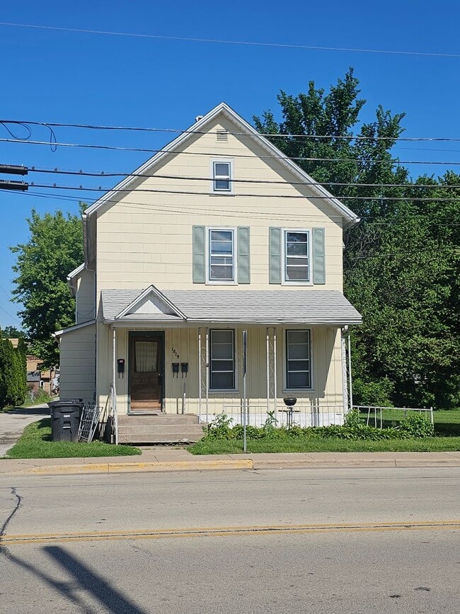Building Photo - 1819 17th St