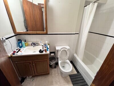 Building Photo - 20 Gibbs St