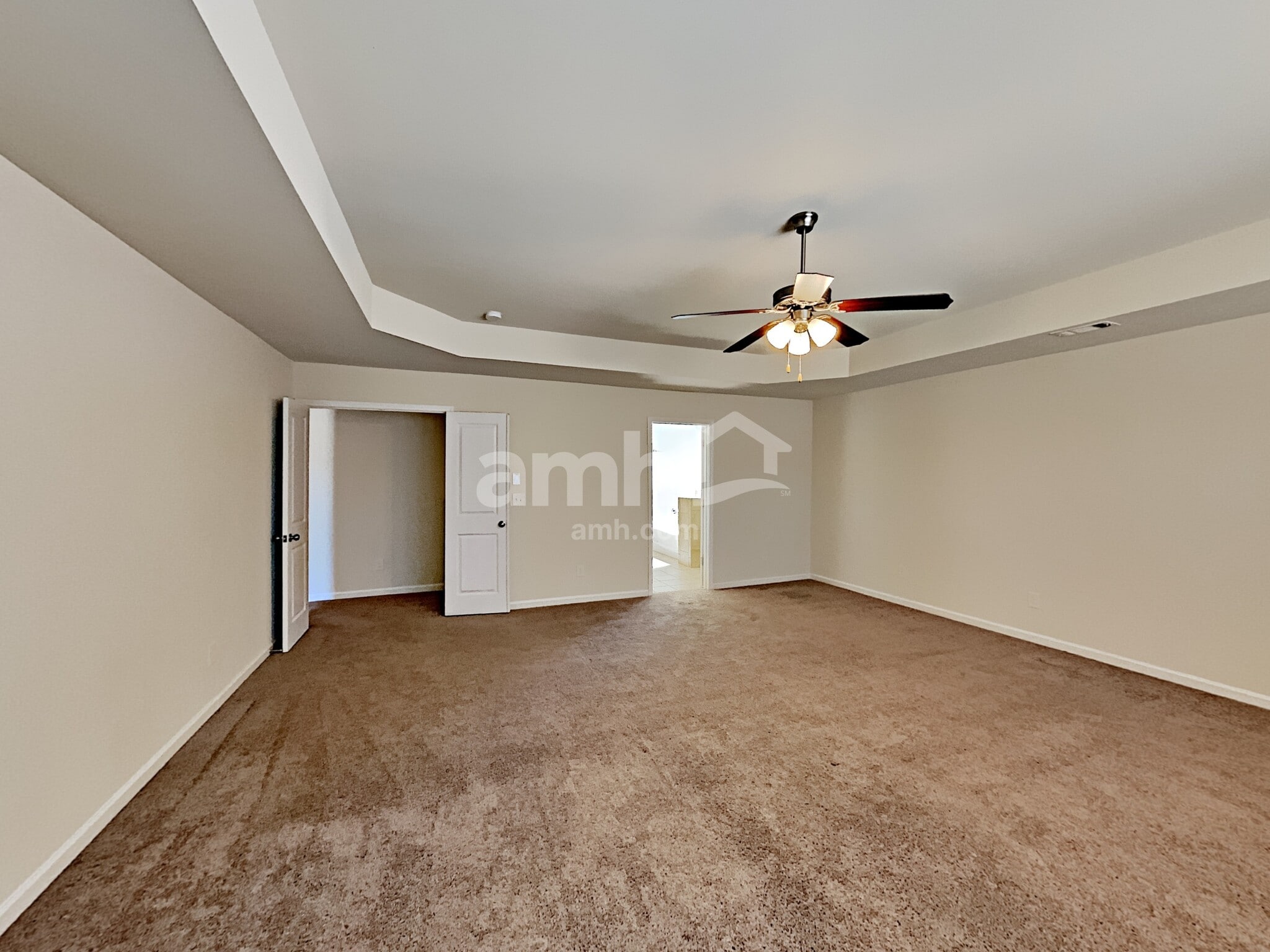 Building Photo - 185 Rosemoore Dr