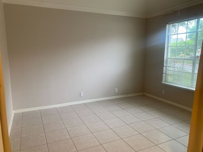 Building Photo - 4410 Shavano Cross