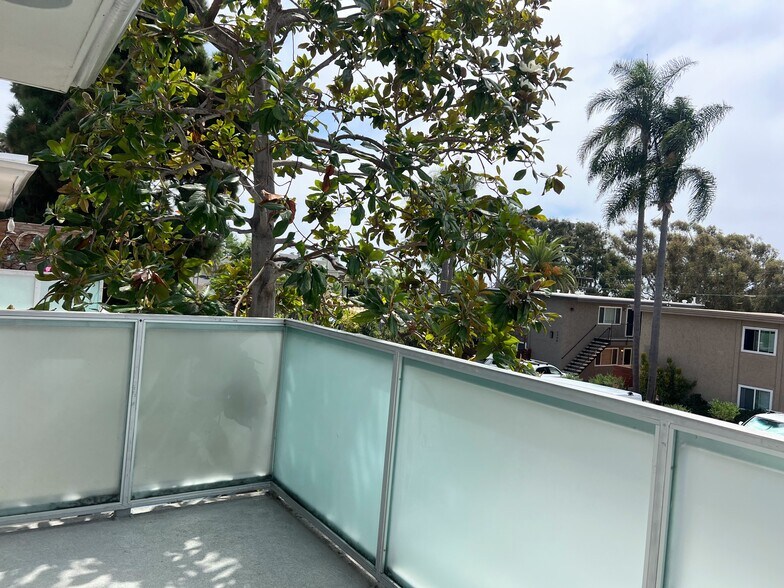 Large balcony off Primary bedroom - 2225 Manchester Avenue
