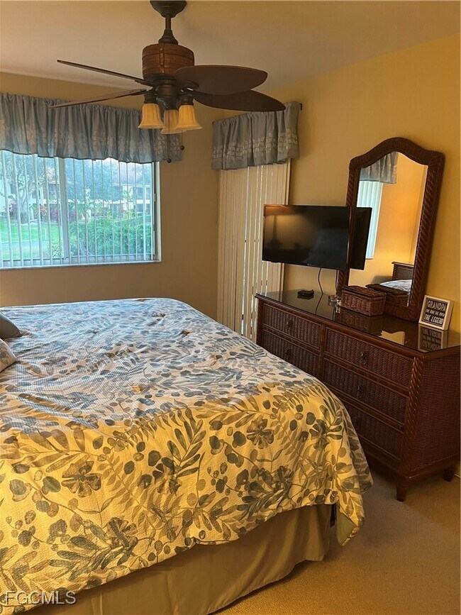 Building Photo - 13094 Cross Creek Ct