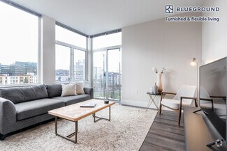 Building Photo - 224 Pontius Ave N