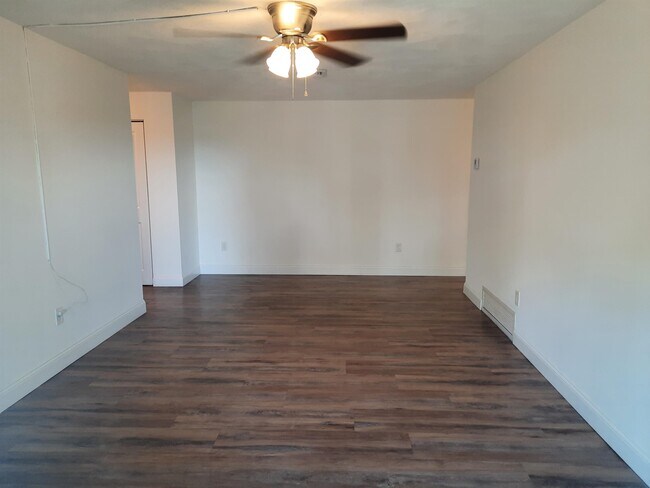 Building Photo - 7 Louisburg Square