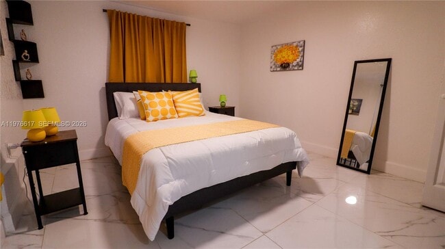 Building Photo - 330 NW 82nd Terrace