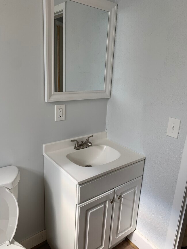 Primary Photo - 1006 W 25th St