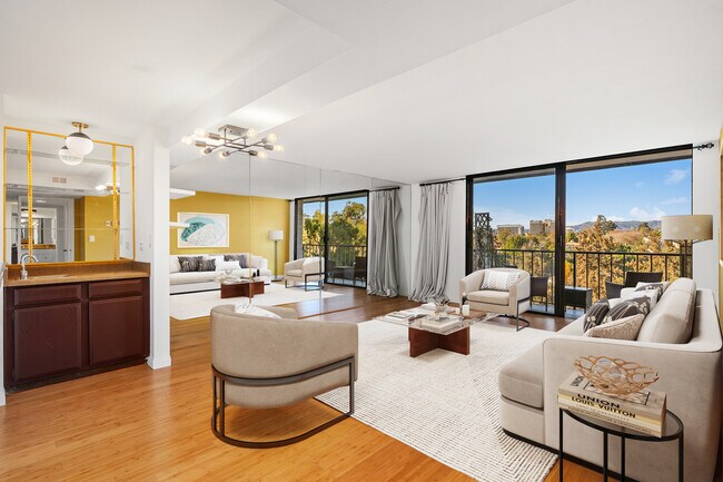 Building Photo - 10535 Wilshire Blvd