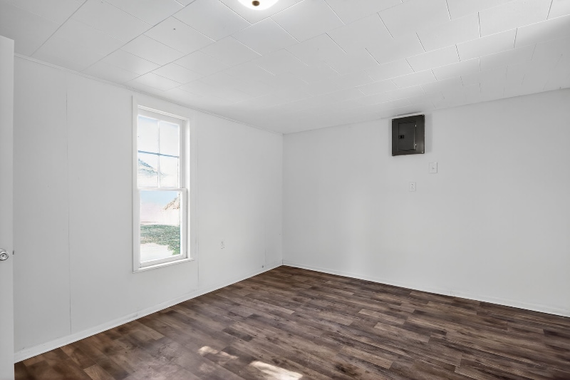 Building Photo - 313 N Washington St