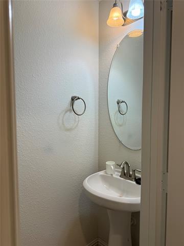 Building Photo - 9125 Acre Meadows Ln