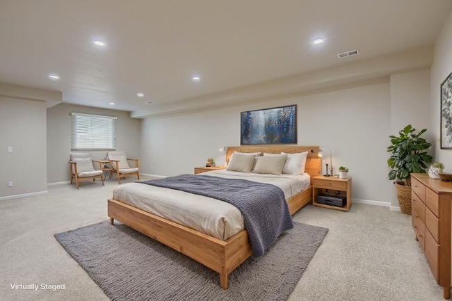 Building Photo - Don't wait! Beautiful 3 Bedroom 3 Bathroom...