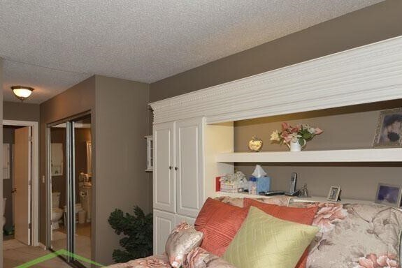 Interior Photo - Preserve Place