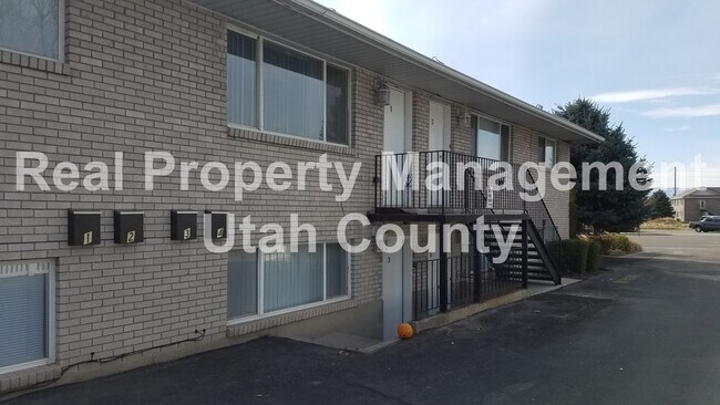 Building Photo - Orem 4-Plex