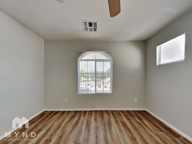 Building Photo - 1508 E Atlanta Ave