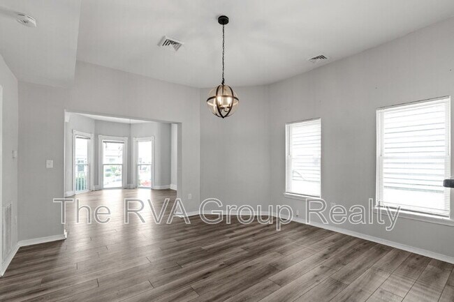 Building Photo - 1317 N 22nd St