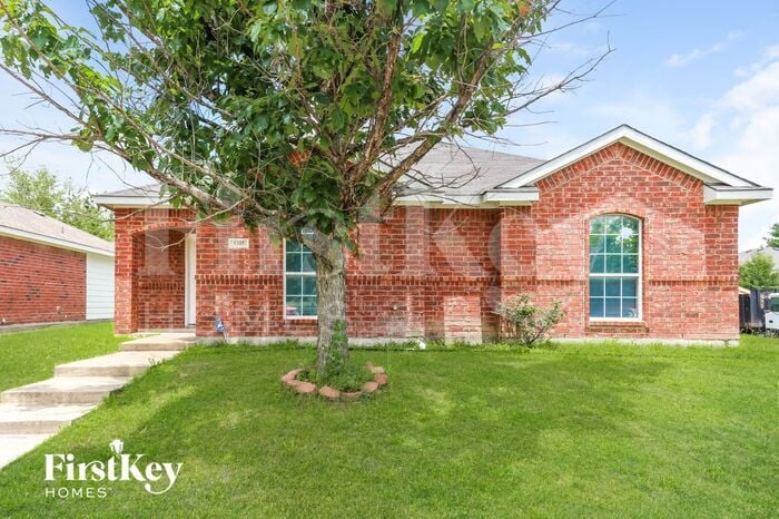 Primary Photo - 5305 Jordan Ridge Dr