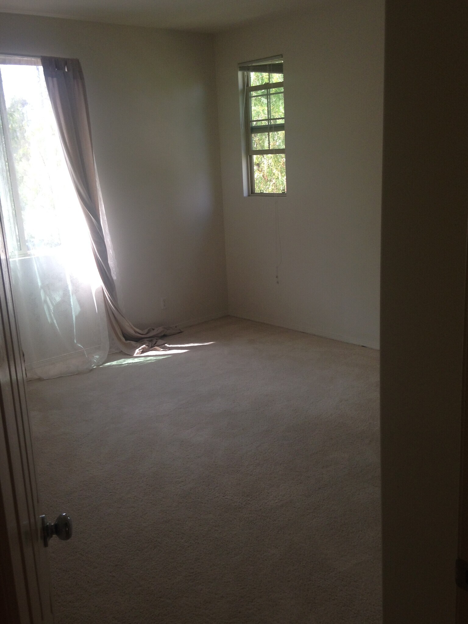 master bed - 38 Cienega