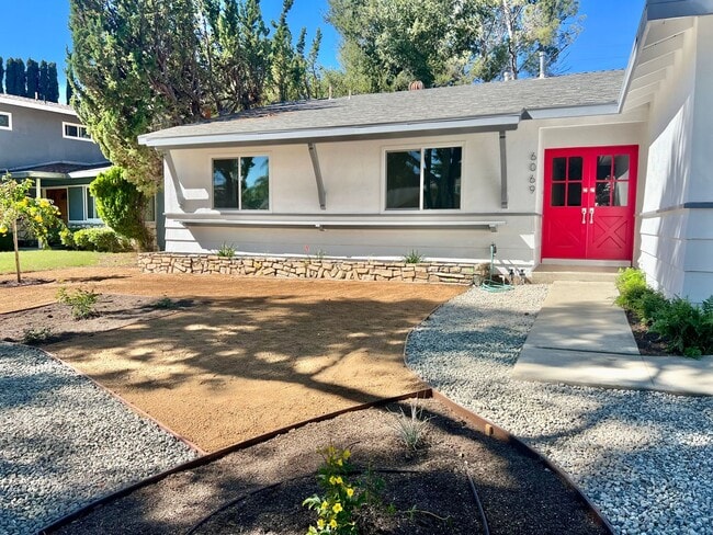 Building Photo - Remodeled 3-bedroom, 2 bath home in Agoura Hills