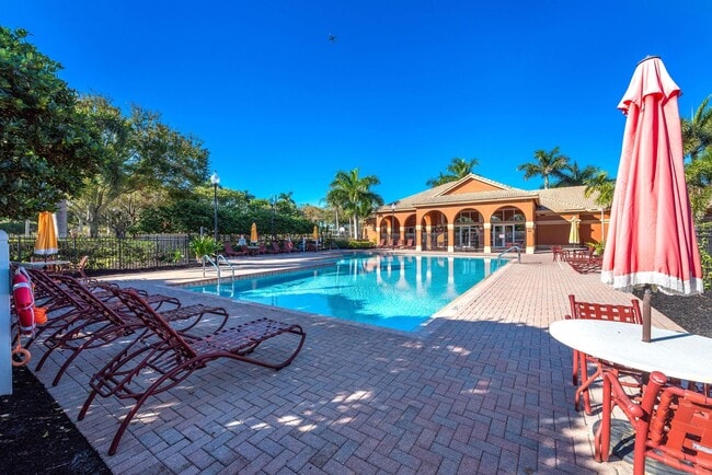 Building Photo - 102 Ibisca Terrace