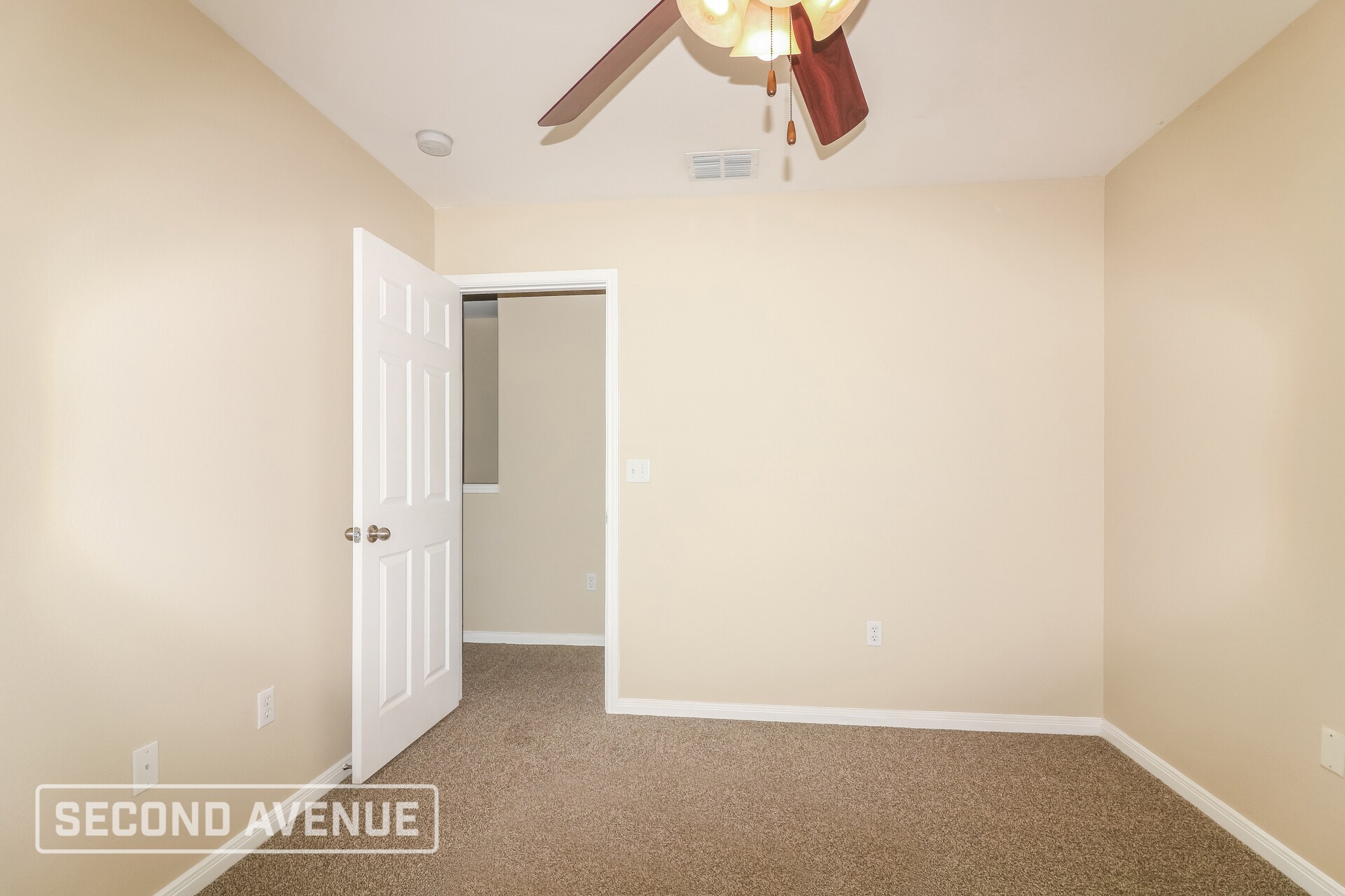 Building Photo - 1117 Livermore St