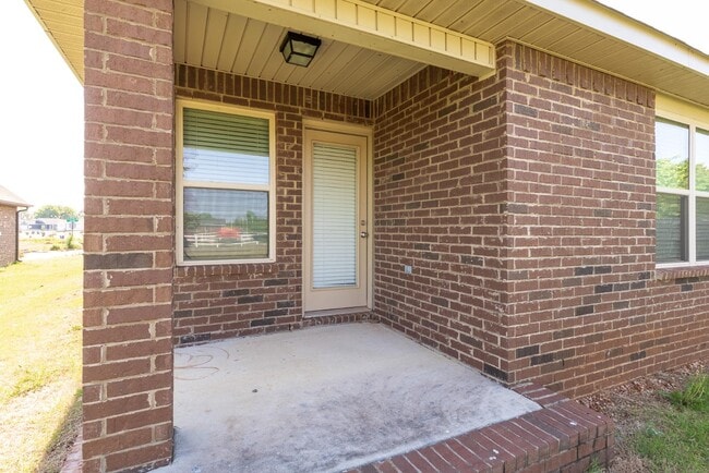 Building Photo - 12325 Old Orchard Rd