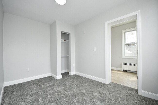 Building Photo - 7700 Francis