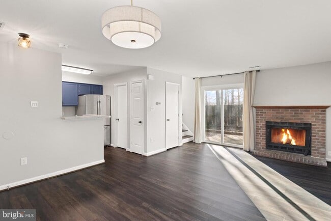 Building Photo - 309 Wind Ridge Dr