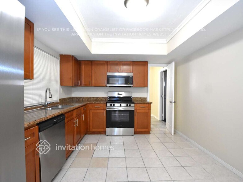 Building Photo - 7630 Coral Blvd